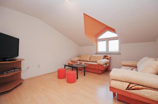Adrian Apartments/ Jozo Martinovic 穆泰尔岛 外观 照片